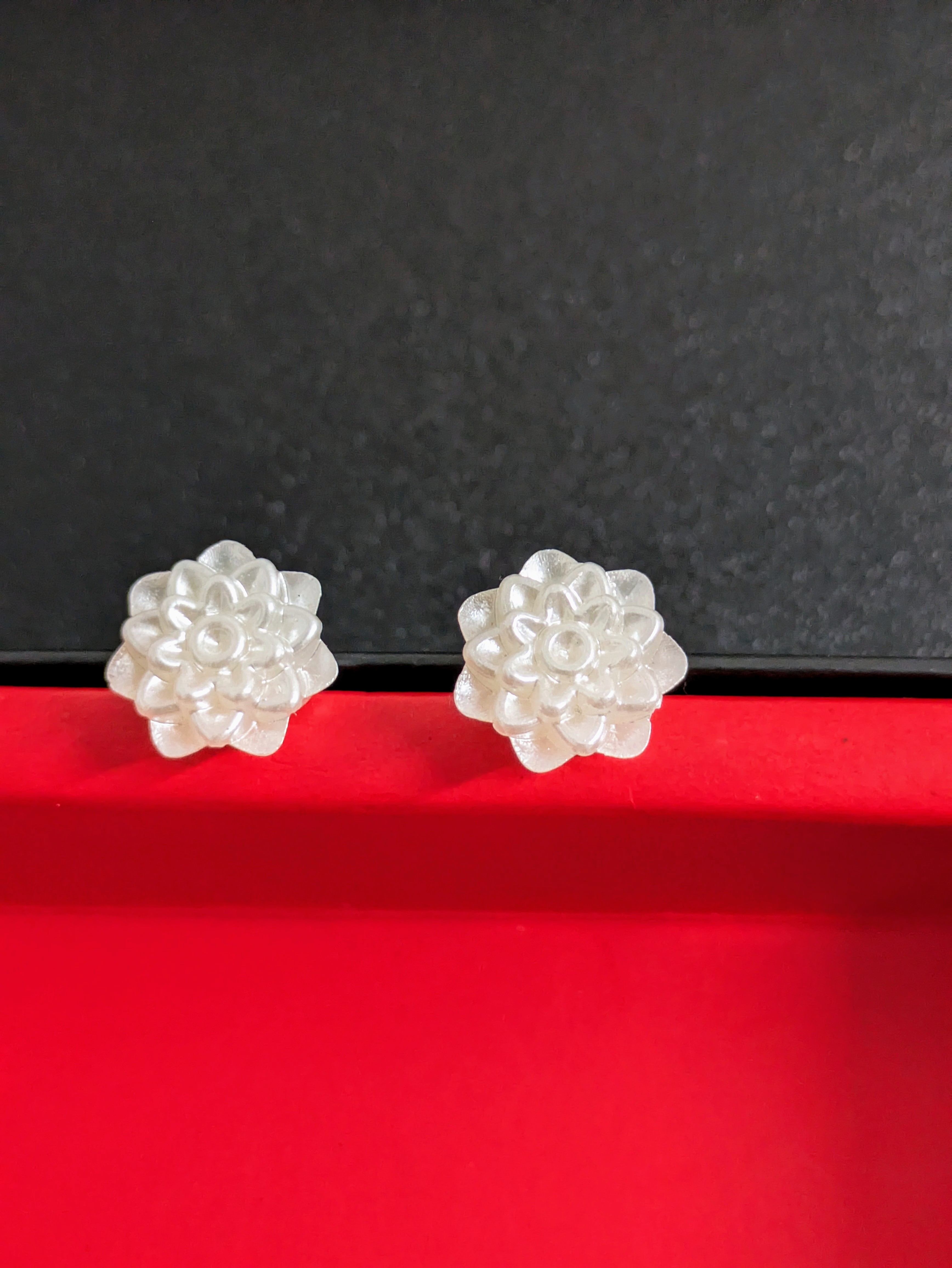 best earrings for girls, lightweight earrings